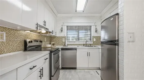 21808 SW 99th Avenue Cutler Bay FL 33190