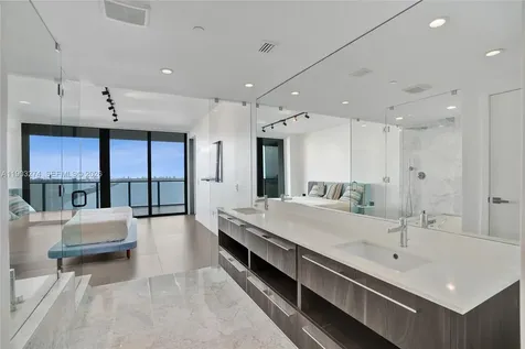 3131 NE 7th Avenue Miami FL 33137