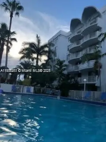 488 NW 165th Street Road Miami FL 33169