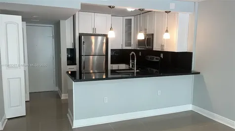 488 NW 165th Street Road Miami FL 33169