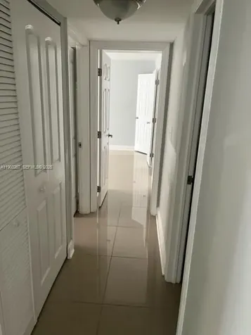488 NW 165th St Road Miami FL 33169