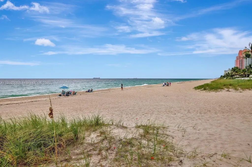 2508 Center Avenue Fort Lauderdale FL 33305