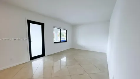270 NW 40th Court Miami FL 33126
