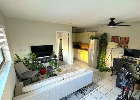 270 NW 40th Court Miami FL 33126