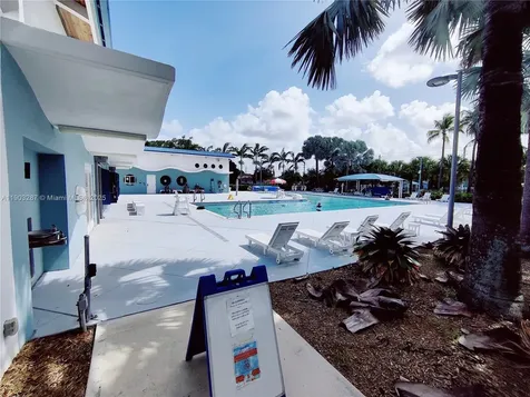 805 NW 3rd Terrace Hallandale Beach FL 33009