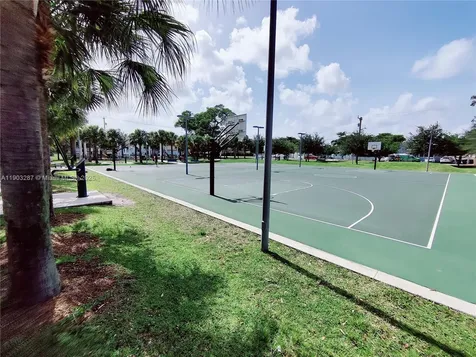 805 NW 3rd Terrace Hallandale Beach FL 33009