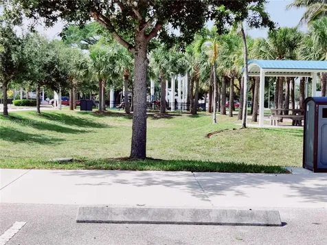 805 NW 3rd Terrace Hallandale Beach FL 33009