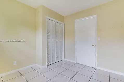 805 NW 3rd Terrace Hallandale Beach FL 33009