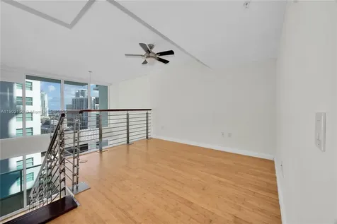 41 SE 5th Street Miami FL 33131