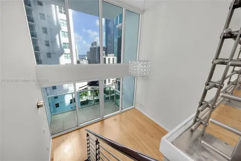 41 SE 5th Street Miami FL 33131