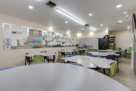 16190 NE 11th Court North Miami Beach FL 33162