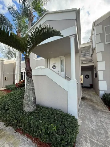 2634 SE 21st Court Homestead FL 33035