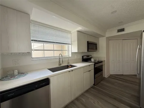2634 SE 21st Court Homestead FL 33035