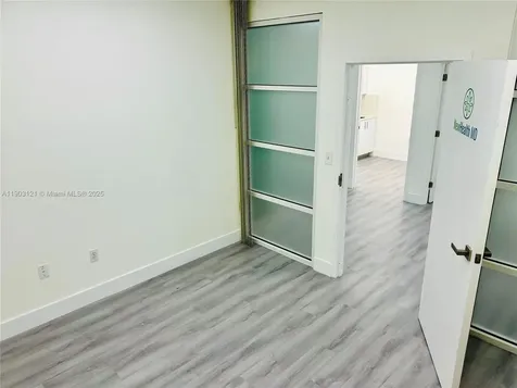 10305 NW 41st Street Doral FL 33178