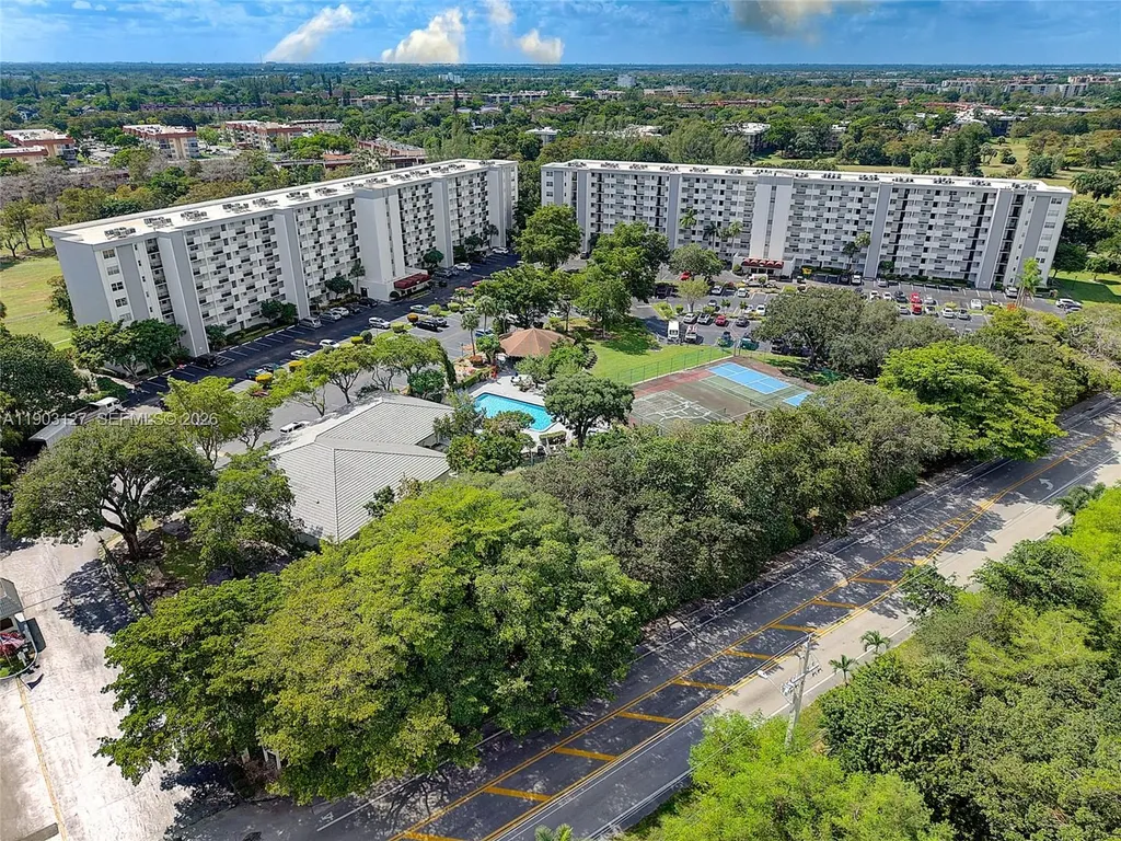 5900 NW 44th Street Lauderhill FL 33319