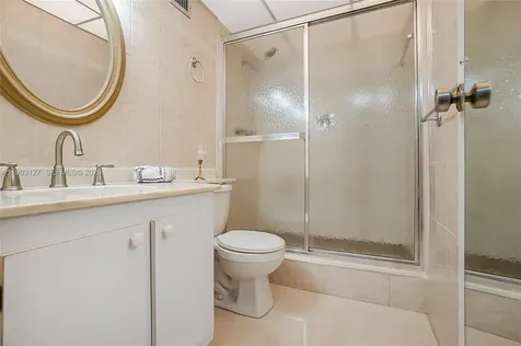 5900 NW 44th Street Lauderhill FL 33319