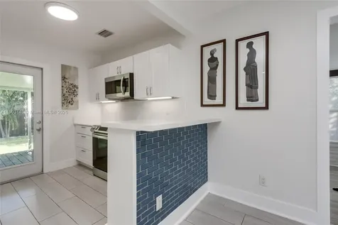2231 NW 91st Street Miami FL 33147