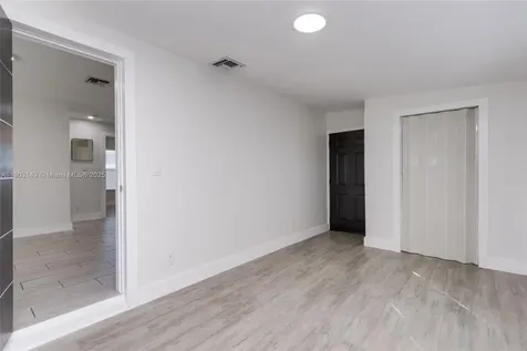 2231 NW 91st Street Miami FL 33147
