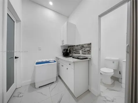 1411 SE 26th Road Homestead FL 33035
