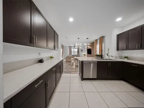 1411 SE 26th Road Homestead FL 33035