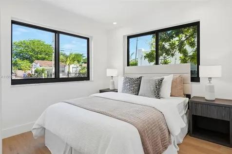 2544 SW 19th Street Miami FL 33145
