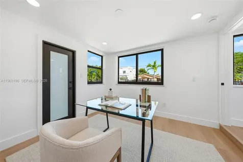 2544 SW 19th Street Miami FL 33145