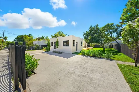 2544 SW 19th Street Miami FL 33145