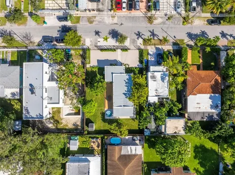 2544 SW 19th Street Miami FL 33145