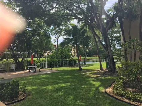 7705 SW 86th Street Miami FL 33143