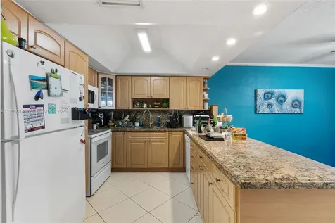 7144 W 2nd Lane Hialeah FL 33014