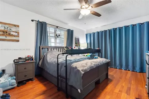 7144 W 2nd Lane Hialeah FL 33014