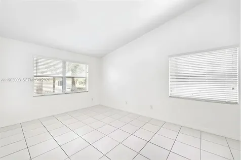 6410 SW 112th Place Miami FL 33173