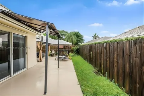 6410 SW 112th Place Miami FL 33173