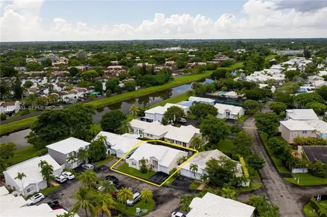 6410 SW 112th Place Miami FL 33173