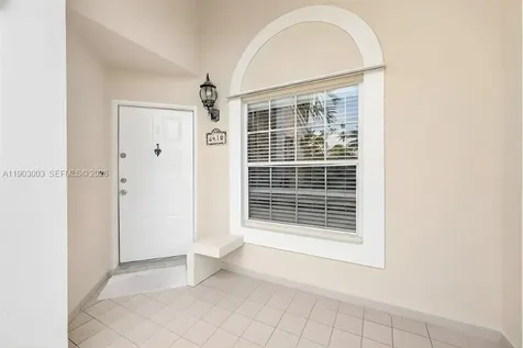 6410 SW 112th Place Miami FL 33173
