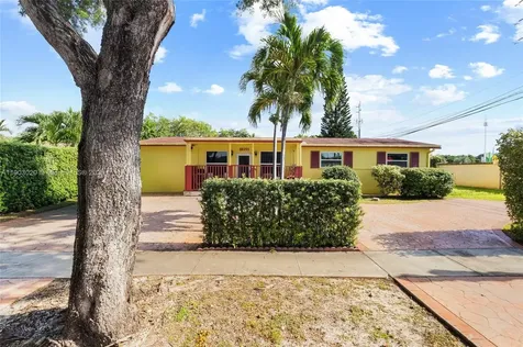 18151 NE 9th Court North Miami Beach FL 33162