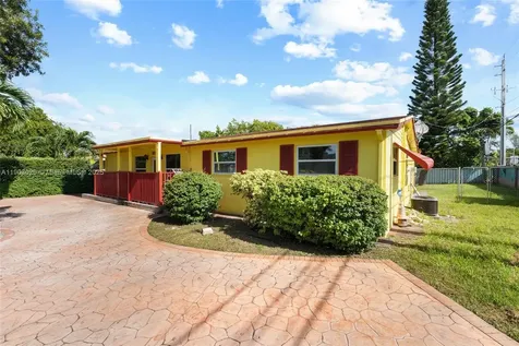 18151 NE 9th Court North Miami Beach FL 33162