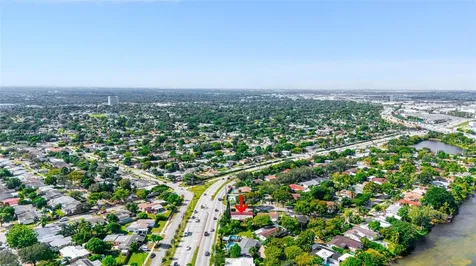 18151 NE 9th Court North Miami Beach FL 33162