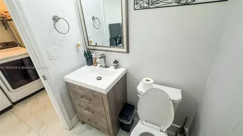 3318 W 106th Terrace Hialeah FL 33018