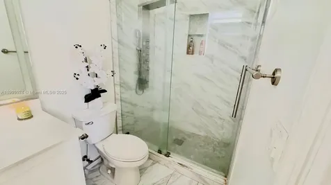3318 W 106th Terrace Hialeah FL 33018