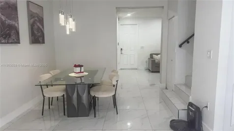3318 W 106th Terrace Hialeah FL 33018