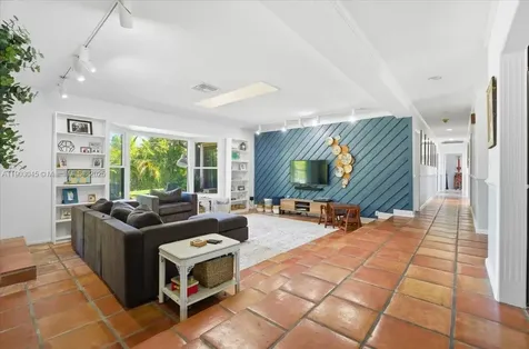 9431 Sea Turtle Lane Plantation FL 33324