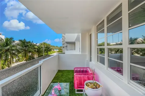 100 Lincoln Road Miami Beach FL 33139