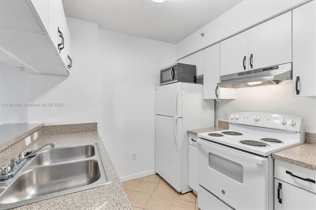 450 S Park Road Hollywood FL 33021