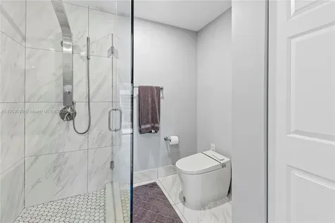 33 Madrid Lane Davie FL 33324