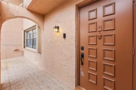 33 Madrid Lane Davie FL 33324