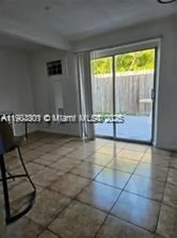 Hollywood FL 33020