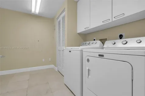 791 Crandon Boulevard Key Biscayne FL 33149