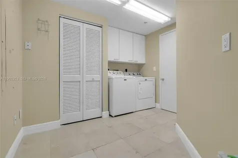 791 Crandon Boulevard Key Biscayne FL 33149