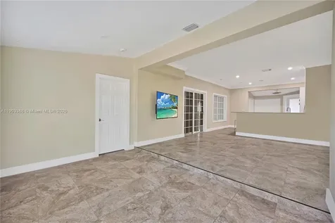 818 NE 3rd Street Hallandale Beach FL 33009